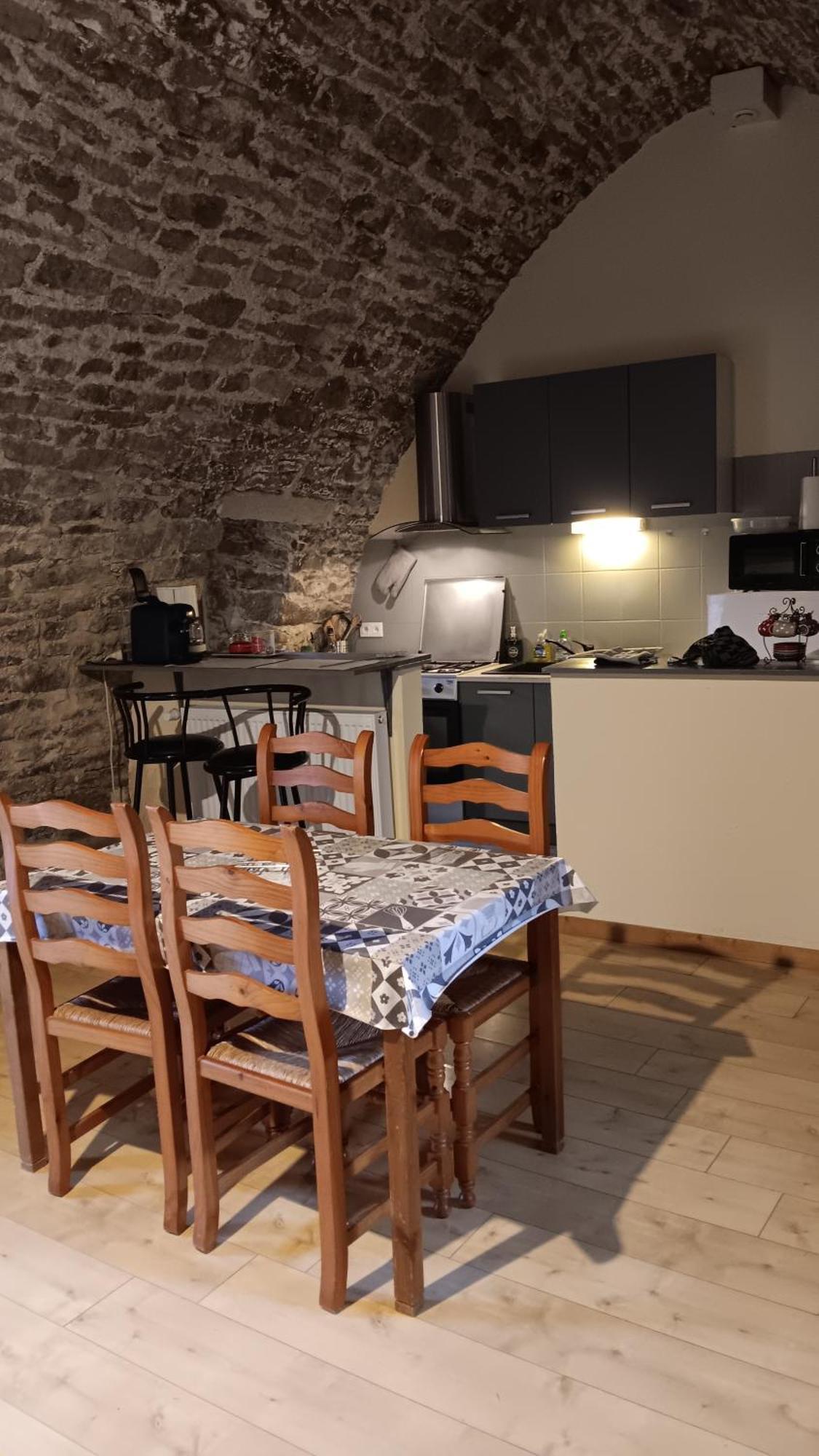 Le Gite Voute Confort Et Repos Saint-Beauzely Zewnętrze zdjęcie